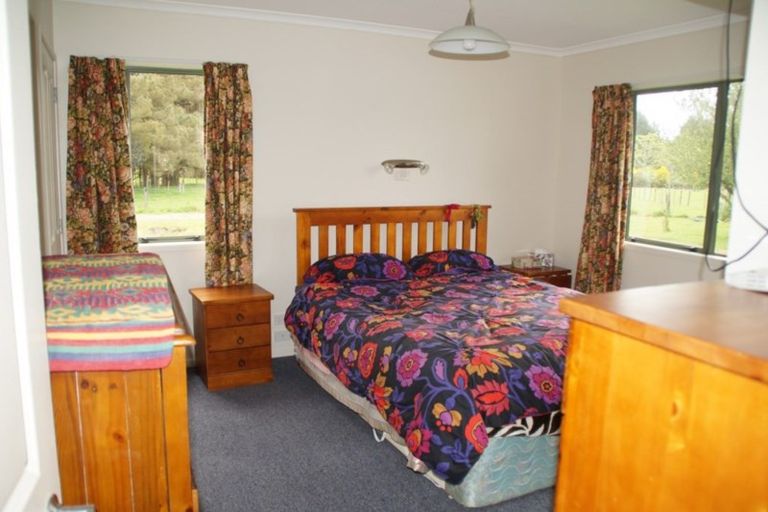 Photo of property in 24 Conlon Street, Reefton, 7830