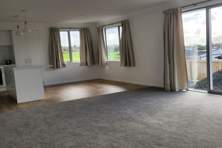 Photo of property in 24 Urumaraki Avenue, Helensville, 0800