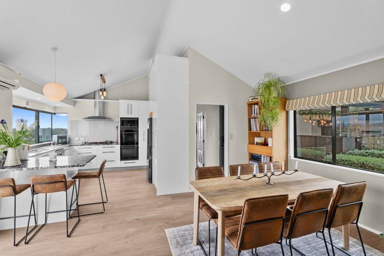 Photo of property in 86 Whites Road, Whitford, Howick, 2571