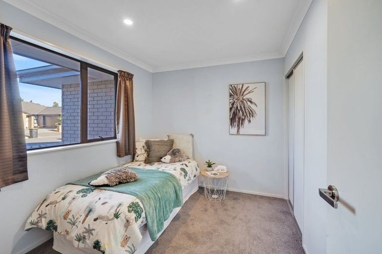 Photo of property in 9 Makawe Roa Street, Marshland, Christchurch, 8083