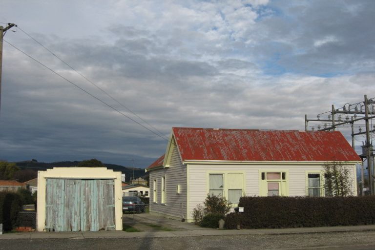 Photo of property in 21 Elderlee Street, Milton, 9220