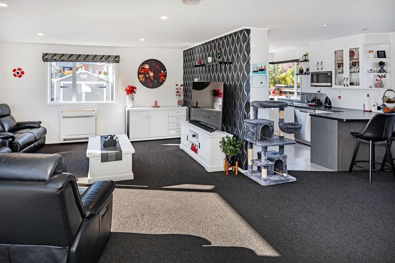 Photo of property in 3 Leven Street, South Hill, Oamaru, 9400