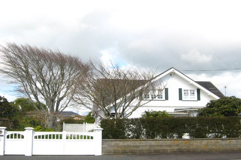 Photo of property in 41 Barrett Street, Westown, New Plymouth, 4310