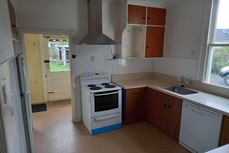 Photo of property in 204 Riccarton Road, Riccarton, Christchurch, 8041