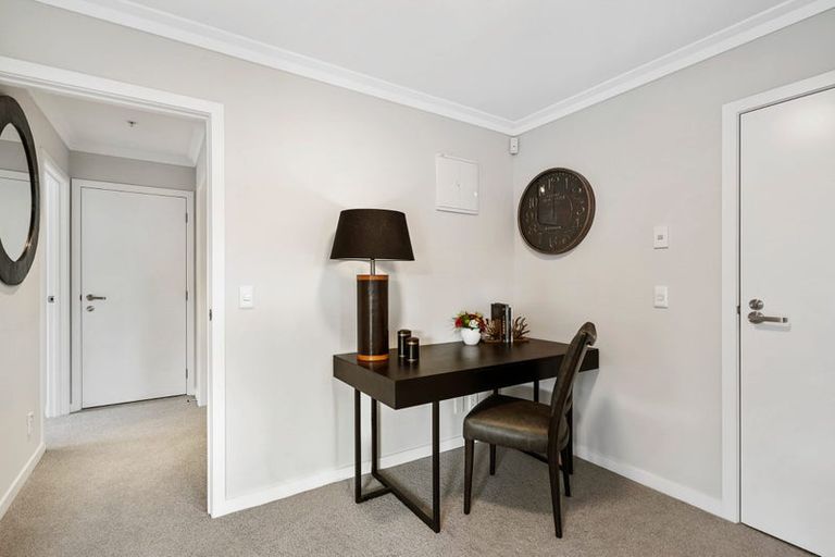 Photo of property in 1 Ngataringa Road, Devonport, Auckland, 0624