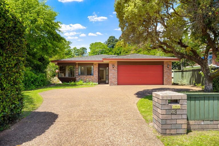 Photo of property in 42 The Circle, Manly, Whangaparaoa, 0930