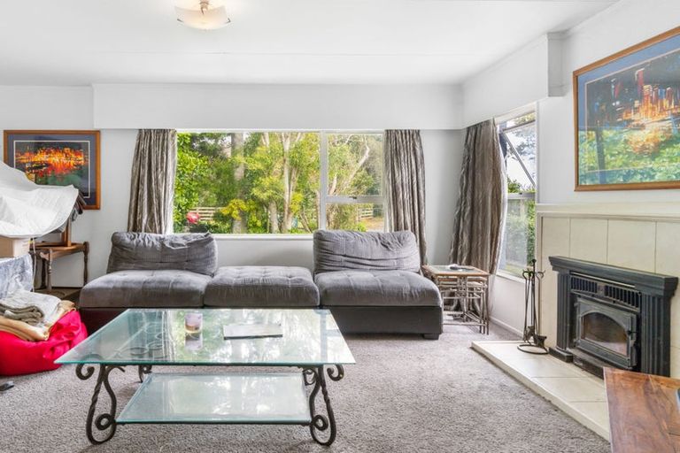 Photo of property in 86 Lindsay Road, Levin, 5510