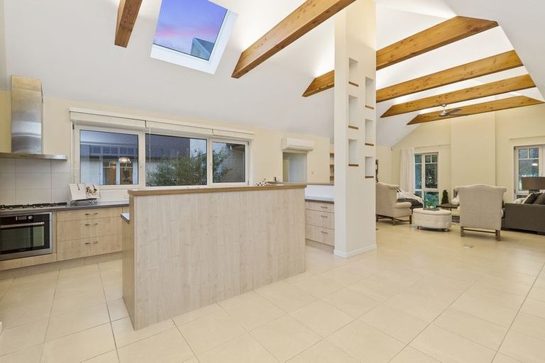 Photo of property in 340 Ilam Road, Bryndwr, Christchurch, 8053