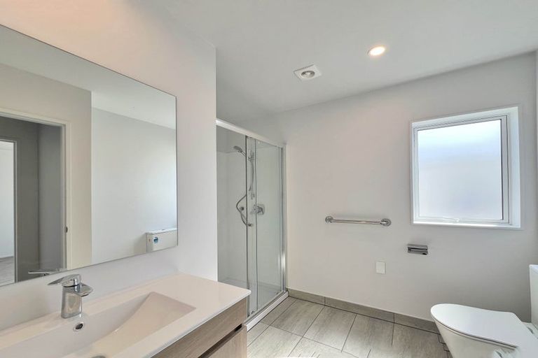 Photo of property in 4/16 Gaye Crescent, Otara, Auckland, 2023