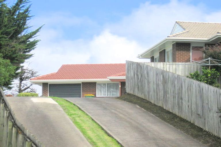 Photo of property in 15a Applewood Drive, Henderson, Auckland, 0612