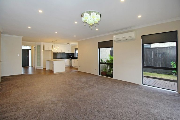 Photo of property in 3 Yatterina Avenue, Takanini, 2112