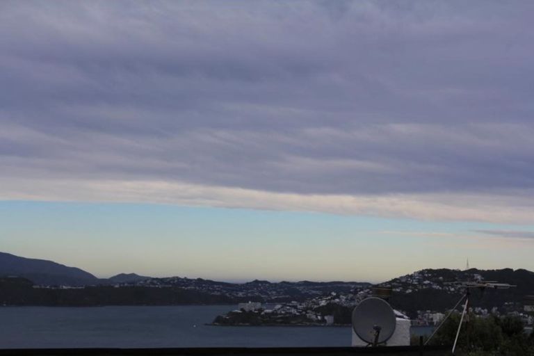 Photo of property in 12 Whitu Street, Khandallah, Wellington, 6035