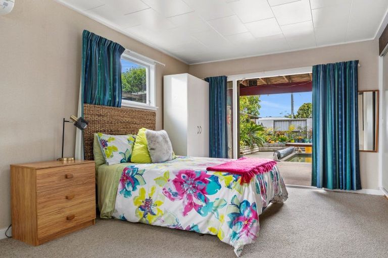 Photo of property in 15 Hawea Street, Mount Maunganui, 3116