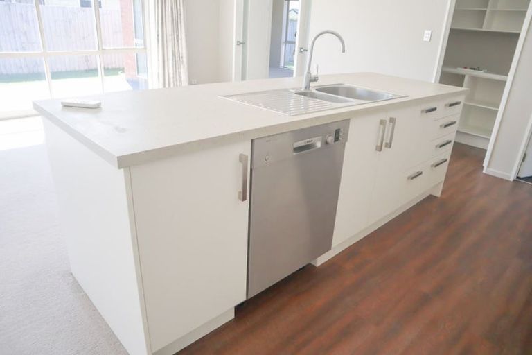 Photo of property in 24 Murphys Road, Halswell, Christchurch, 8025