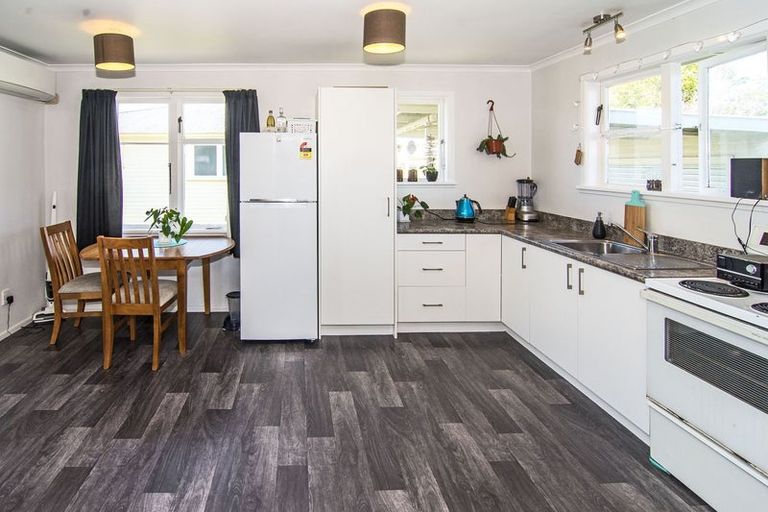 Photo of property in 4 Jellicoe Place, Solway, Masterton, 5810