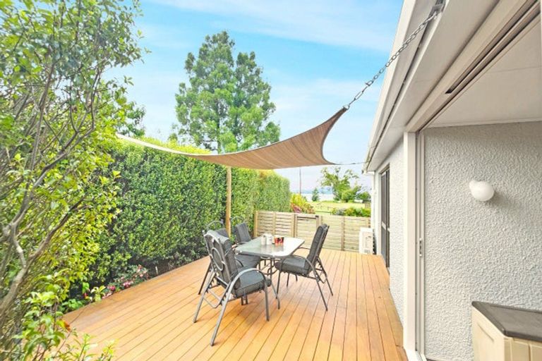 Photo of property in 8 Raukura Place, Koutu, Rotorua, 3010
