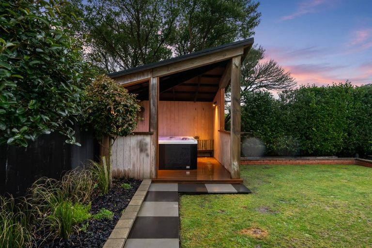 Photo of property in 3 Cordyline Place, Waimairi Beach, Christchurch, 8083
