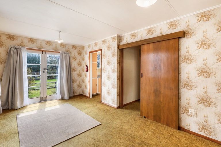 Photo of property in 41 Te Rangitautahanga Road, Turangi, 3334