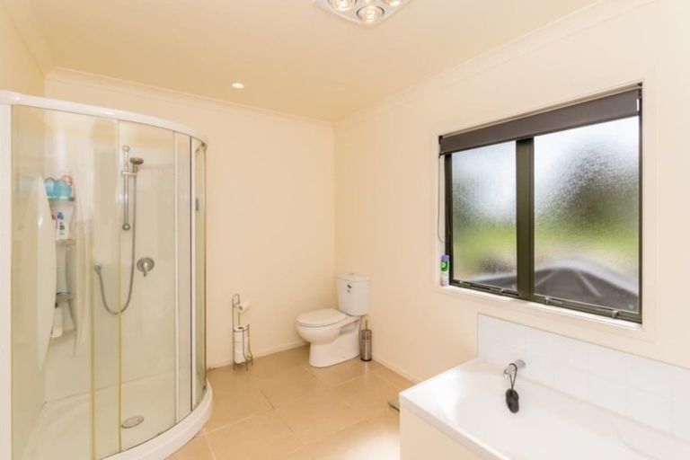 Photo of property in 1085 Queen Street East, Levin, 5571