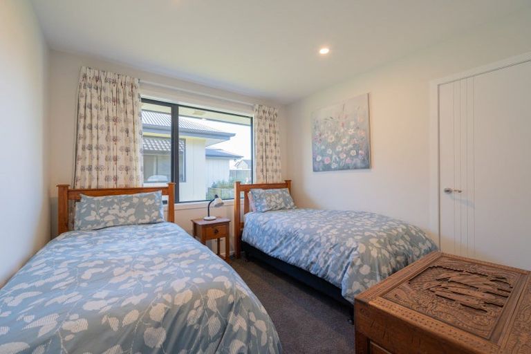 Photo of property in 24 Burnby Drive, Te Anau, 9679