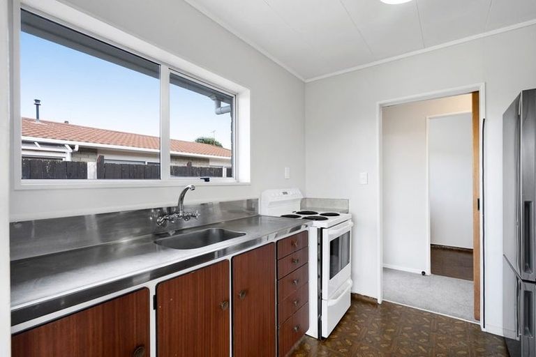 Photo of property in 224 Parklands Avenue, Bell Block, New Plymouth, 4312