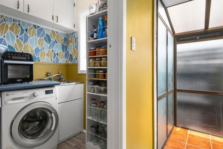 Photo of property in 132 Pacific Road, North New Brighton, Christchurch, 8083