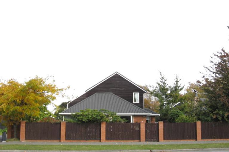 Photo of property in 53a Memorial Avenue, Ilam, Christchurch, 8053