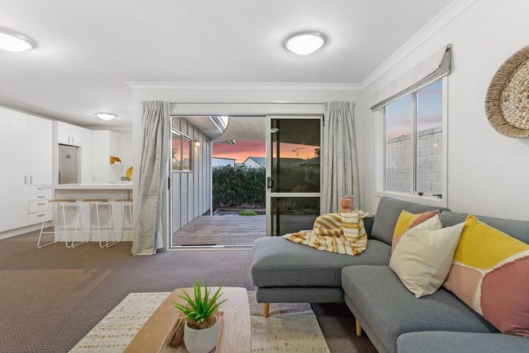 Photo of property in 17a Jonathon Street, Brookfield, Tauranga, 3110