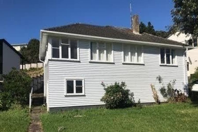 Photo of property in 50 Gloucester Street, Cannons Creek, Porirua, 5024
