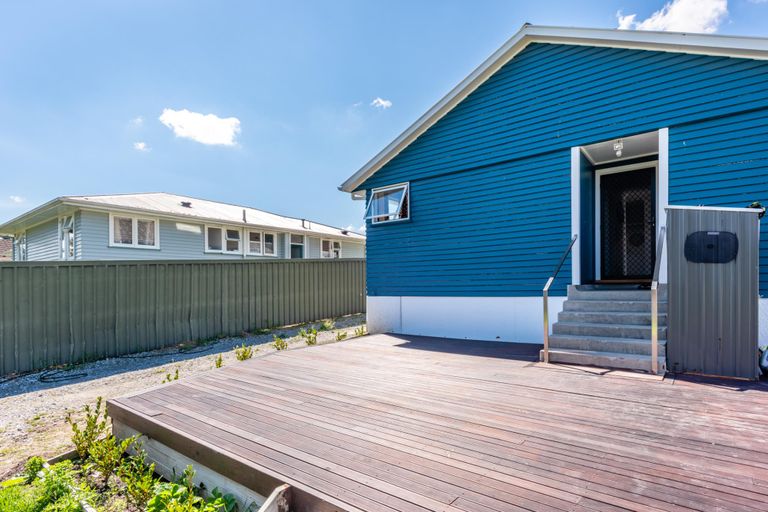 Photo of property in 24 Lyell Road, Outer Kaiti, Gisborne, 4010