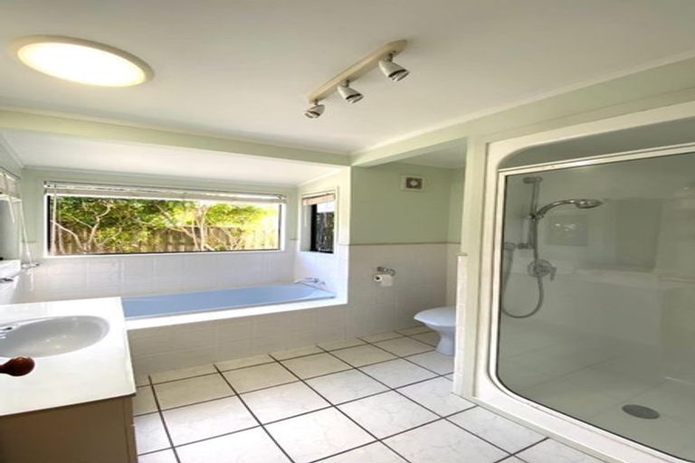 Photo of property in 68 Gulf View Road, Murrays Bay, Auckland, 0630