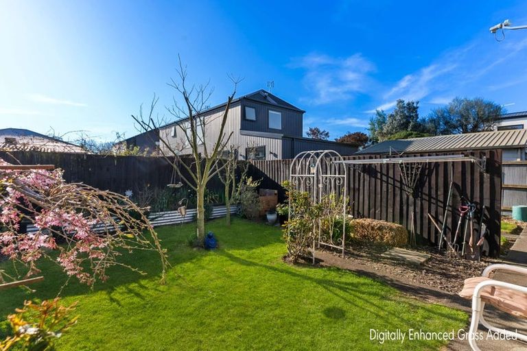 Photo of property in 2/47 Dunn Street, Somerfield, Christchurch, 8024