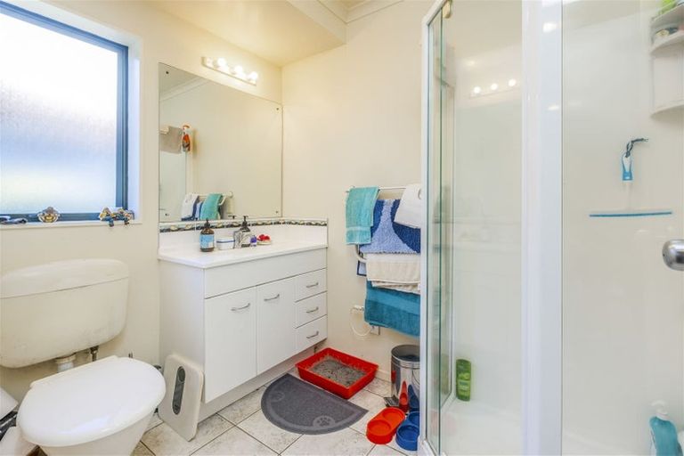 Photo of property in 14 Milson Drive, Papakura, 2110