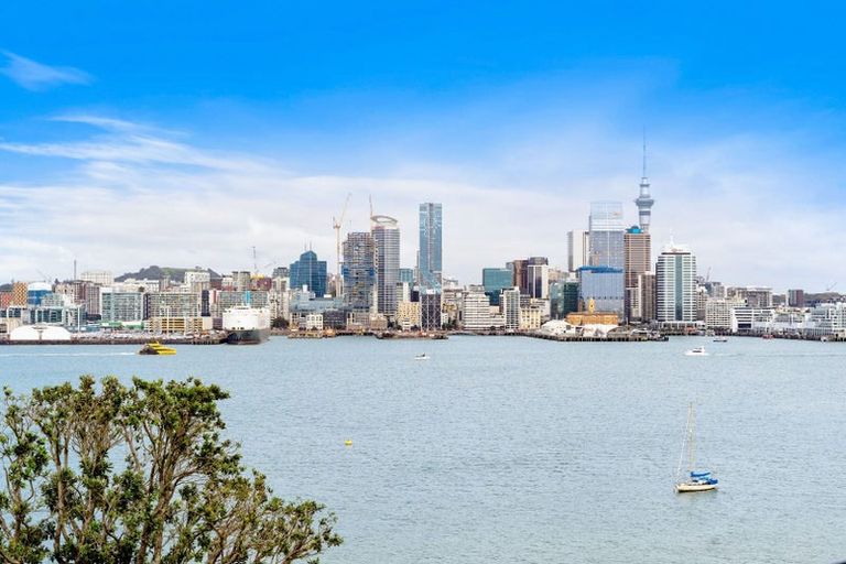 Photo of property in 58/45 Stanley Road, Stanley Point, Auckland, 0624