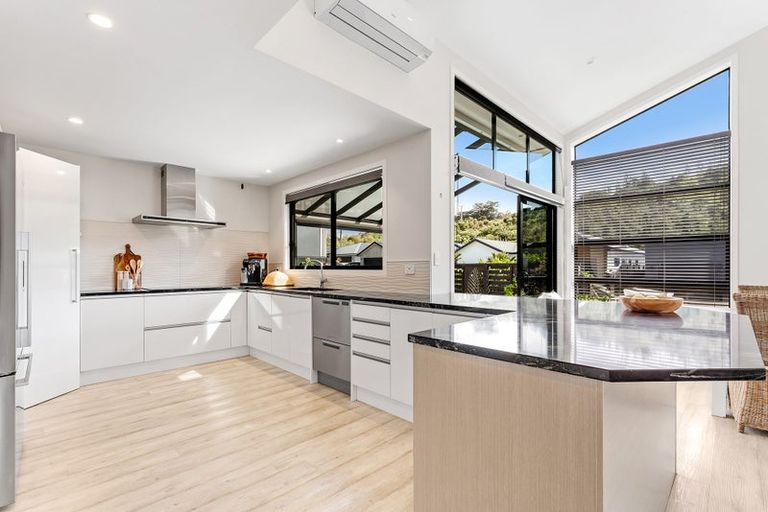 Photo of property in 5 Ahi Kaa Lane, Snells Beach, 0920