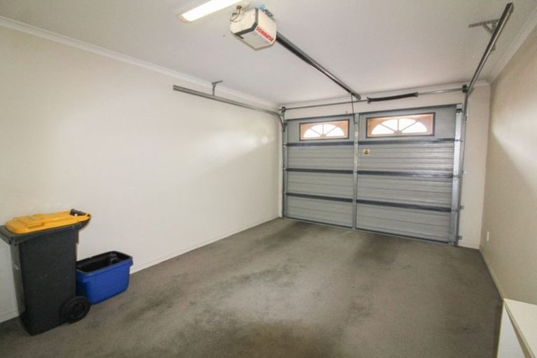 Photo of property in 4/4 Reid Avenue, Mosgiel, 9024