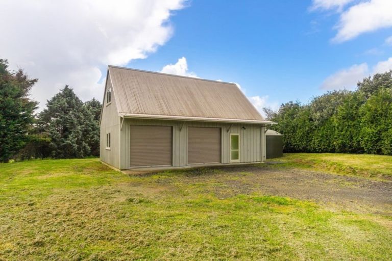 Photo of property in 359 Clarks Beach Road, Clarks Beach, Pukekohe, 2679