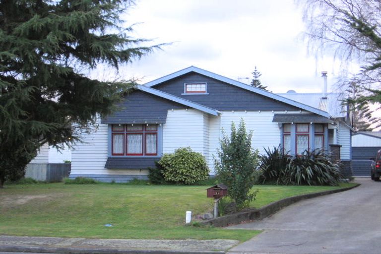 Photo of property in 18 Matipo Street, Takaro, Palmerston North, 4410