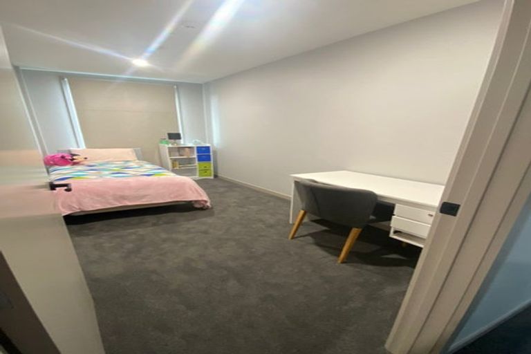 Photo of property in 104/2 Launch Road, Hobsonville, Auckland, 0616