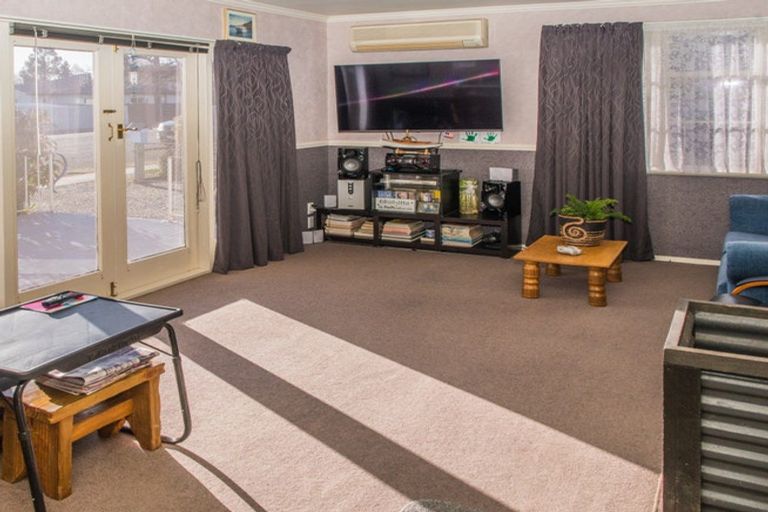 Photo of property in 65 Northumberland Street, Tapanui, 9522