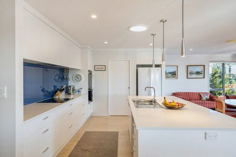 Photo of property in 6 Lees Cove, Karaka, Papakura, 2113