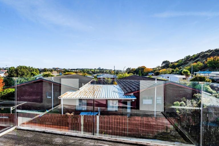 Photo of property in 76 Oranga Street, Westown, New Plymouth, 4310