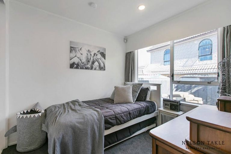 Photo of property in 2/27 Waimana Road, Conifer Grove, Takanini, 2112