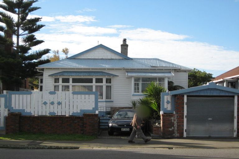 Photo of property in 83 Oram Avenue, New Brighton, Christchurch, 8061