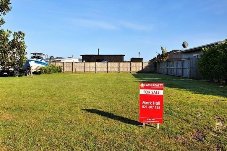 Photo of property in 321 Harbour Drive East, Matarangi, Whitianga, 3592