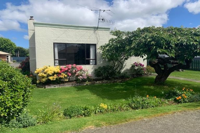 Photo of property in 60 Joseph Street, Waverley, Invercargill, 9810