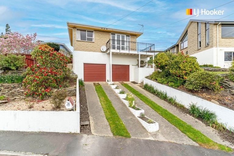 Photo of property in 49 Elwyn Crescent, Green Island, Dunedin, 9018