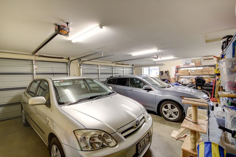 Photo of property in 6 Calluna Crescent, Mosgiel, 9024