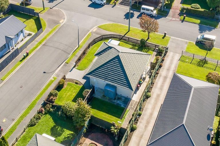 Photo of property in 1/96 Halberg Street, Dallington, Christchurch, 8061