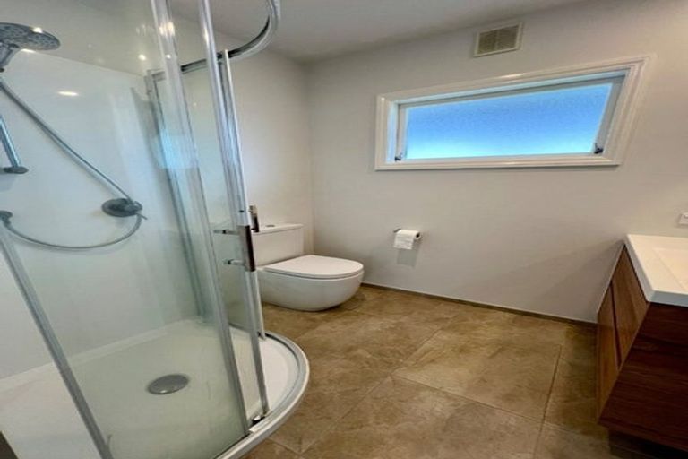 Photo of property in 1/99 Mountbatten Avenue, Hillcrest, Auckland, 0627